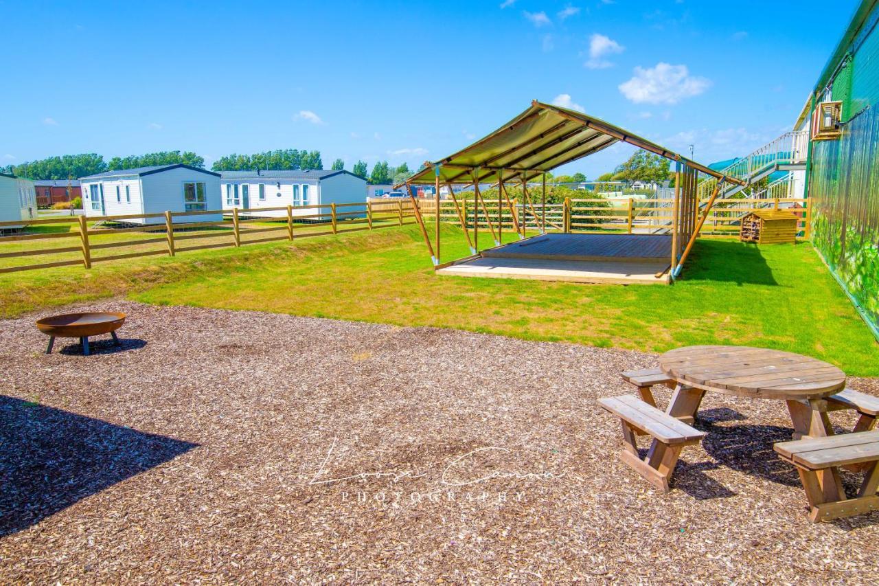 River Lodge Platinum Plus Holiday Home With River Views, Free Wifi & Netflix Camber Kültér fotó